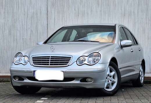 Mercedes-Benz CDI 200 Elegance
