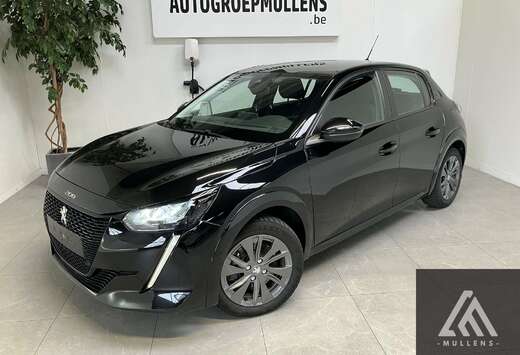 Peugeot e-208 Style