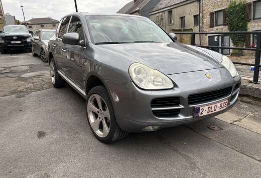 Porsche 3.2i V6 24v Tiptronic S