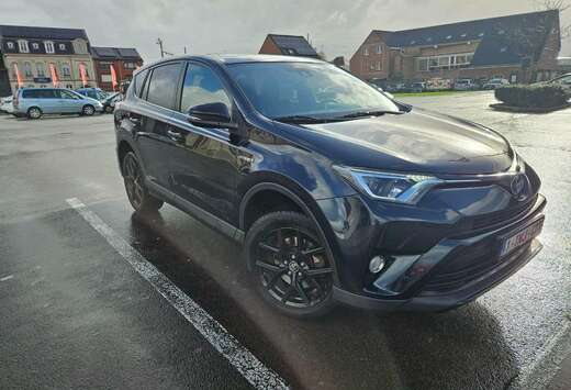 Toyota RAV+4+2.5+4x2+Hybrid Black Edition