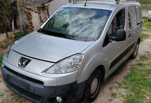 Peugeot 1.6 HDi L2H1 Pack CD Airco 121 FAP