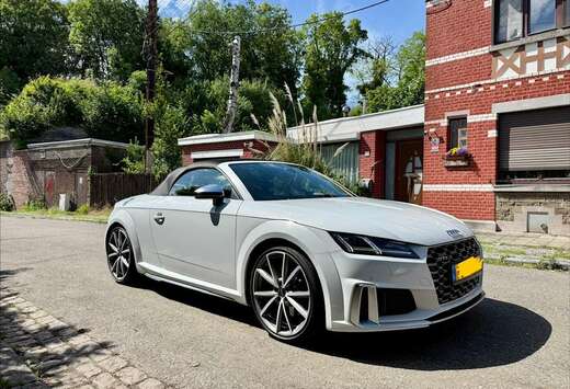 Audi TTS Roadster 2.0 TFSI Quattro TTS S tronic