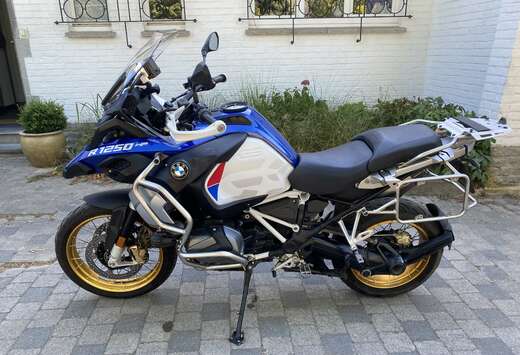 BMW Akrapovic. Support Gps. Top Case Arr. Quick Shift