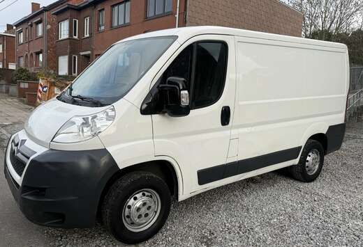 Citroen 33 L1H1. 0465 32 53 00