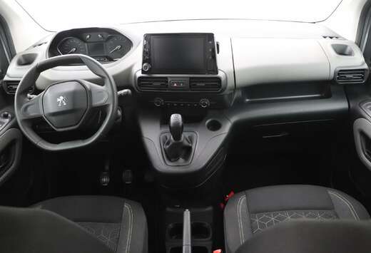 Peugeot 1.5 BlueHDi Standard Active GPS PDC Carplay T ...