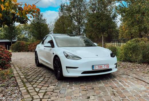 Tesla Model 3 Long Range Dual AWD