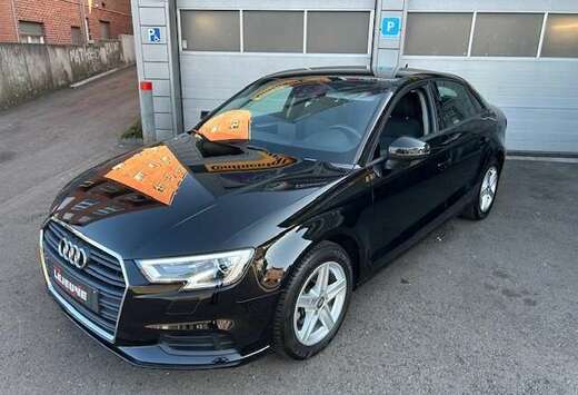 Audi 35 TFSIS tronic - Très belle Garantie - sedan