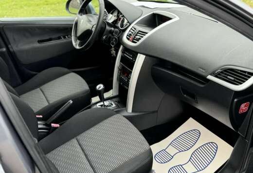 Peugeot 1.6i 16v Premium