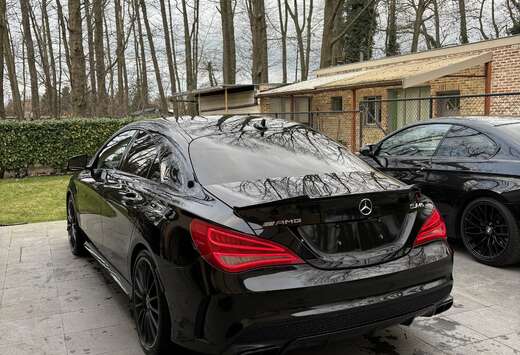 Mercedes-Benz 4Matic 7G-DCT