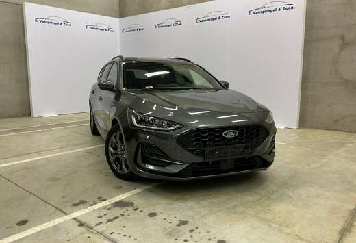 Ford Focus Clipper 1.0 EcoBoost MHEV ST-Line