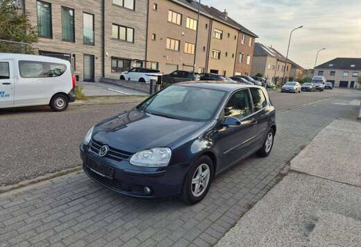 Volkswagen 1.4i 16v - Airco - Cruise Controle - Parki ...