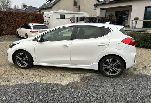 Kia Ceed 1.0 T-GDI ISG GT Line