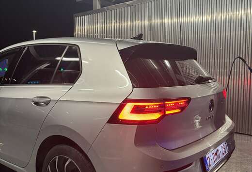 Volkswagen 1.5 eTSI OPF DSG Life