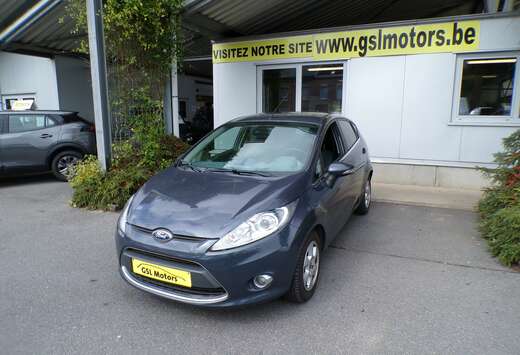 Ford 1.6TDCi 95cv gris 05/11 Airco Capteur Radio CD U ...