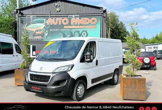 Peugeot 2.2 HDi* 120 CV * L1H1 * tva * Carnet complet ...