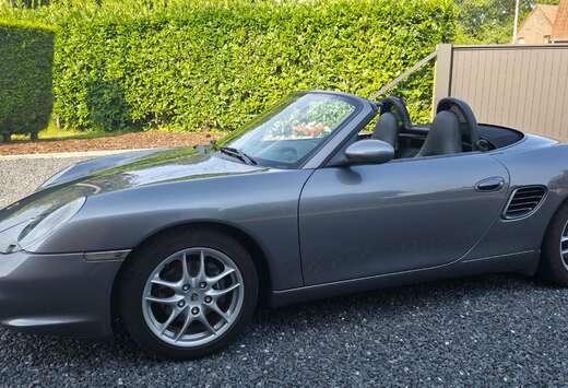 Porsche Boxster 2.7i