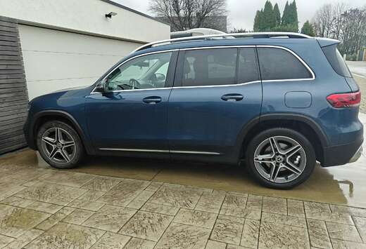 Mercedes-Benz GLB 200 d AMG Line - 7 places - Attache ...