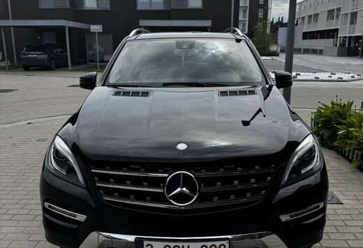 Mercedes-Benz BlueTEC 4MATIC 7G-TRONIC