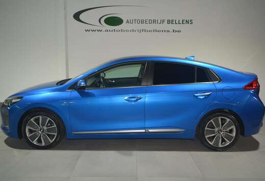 Hyundai IONIQ Hybrid 1.6 GDI Style / LEDER / NAVI + C ...