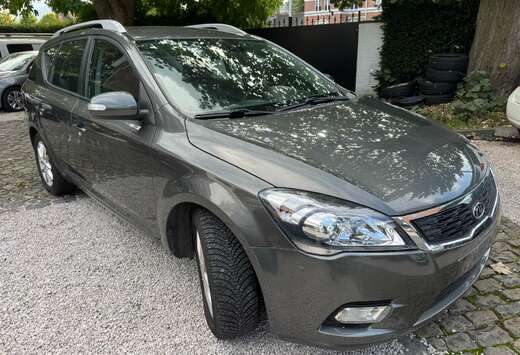 Kia 1.6i benzine - AUTOMAAT - 82DKM - GARANTIE