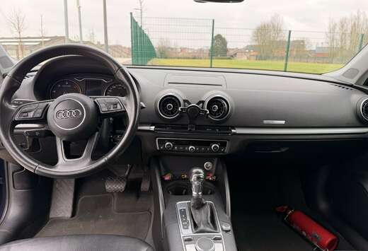 Audi Sportback 1.6 TDi S tronic