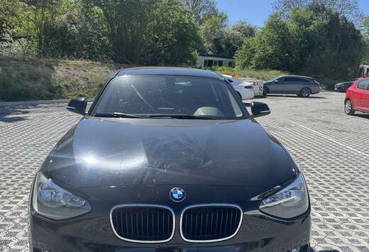 BMW d Checkered Flag