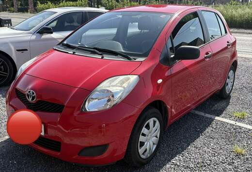 Toyota 1.0i VVT-i Luna. Reservee- Gereserveerd