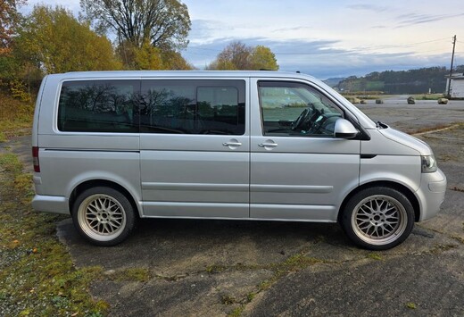 Volkswagen Multivan 2.5 TDI Comfortline