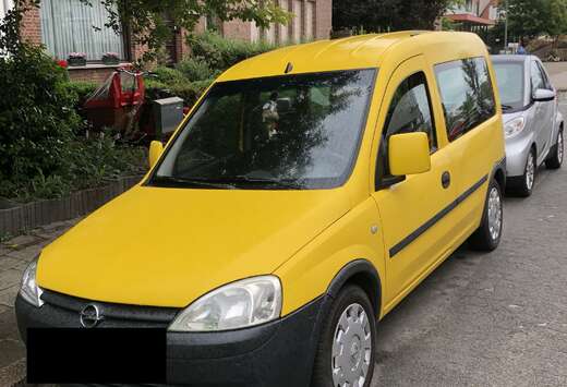 Opel Combo 1.6 Tour