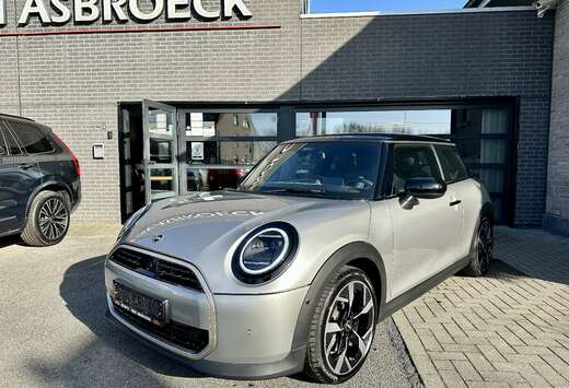 MINI 1.5A C Favoured Trim Pack S*Leder*Cam*GPS*18\