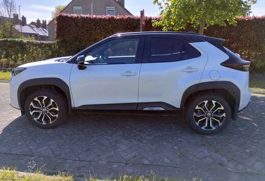 Toyota Yaris Cross Hybrid 1.5i VVT-i Dynamic Plus Bi- ...