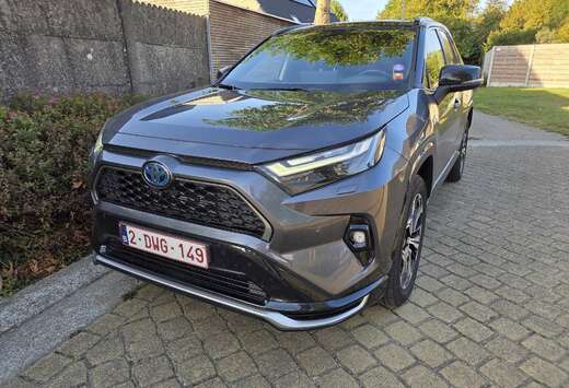 Toyota Plug-in-Hybrid style plus