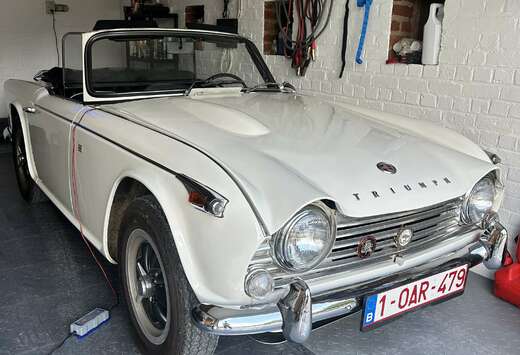 Triumph TR4A