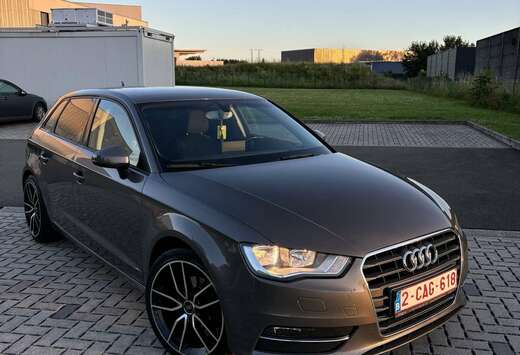 Audi Sportback 1.6 TDi Ambition S line tronic