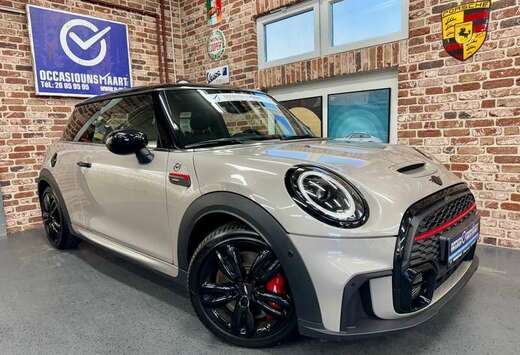 MINI Cooper 2.0 231cv Auto JCW-TRIM