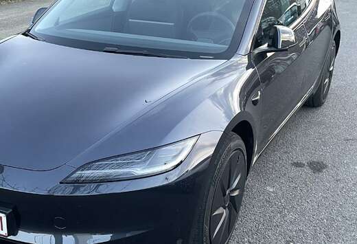 Tesla 62.5 kWh Standard