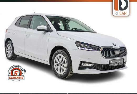 Skoda 1.0 TSI 116 DSG LED CARPLAY CAMERA REGU RADAR J ...