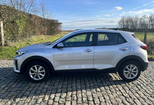 Kia Stonic 1.2i Easy ISG