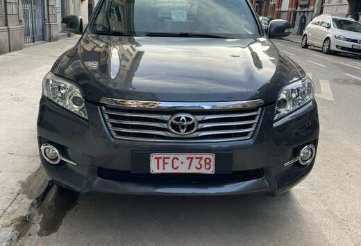 Toyota Rav4 2.2 D-4D 4x2 VIP DPF