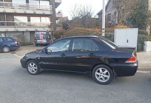 Mitsubishi 1.6 Invite