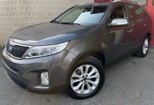 Kia 2.0 CRDi 2WD Fusion 7pl + CLIM