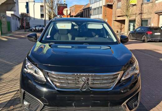 Peugeot 5008 PureTech 130 Stop