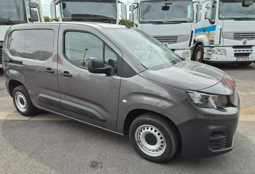Peugeot 16BDI/100PK - AIRCO, PDC V/A+CAM, NAVI, TREKH ...
