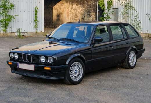 BMW 318i touring