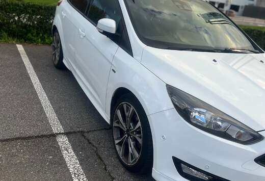 Ford Focus 1.0 EcoBoost Start-Stopp-System ST-Line