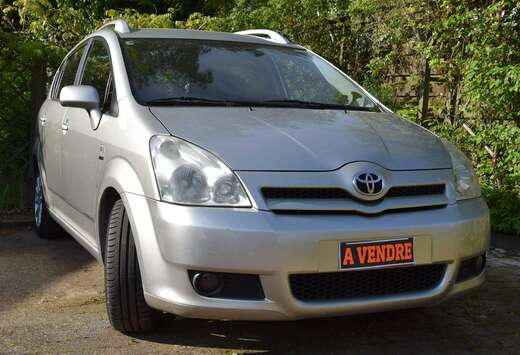 Toyota 1.8i VVT-i 16v Linea Sol Pack