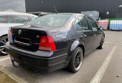 Volkswagen 1.6 Highline