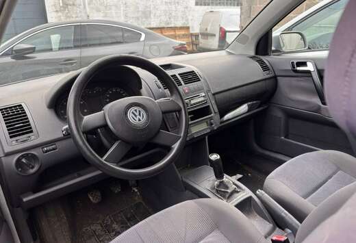 Volkswagen TDI 75 Confort +