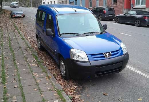 Peugeot 1.4i XR