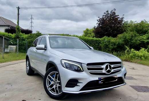 Mercedes-Benz e 4-Matic PHEV